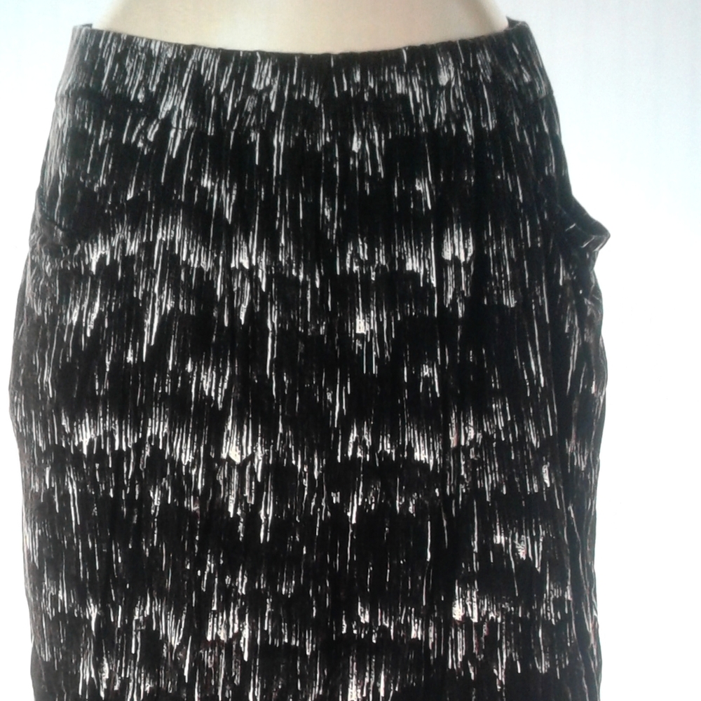 Daisy Fuentes Skirt, black and white skirt - Picture 4 of 8